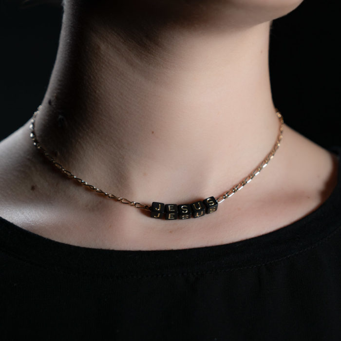 Coeur Envie - jesus acidulés perle noire or chaine - bijoux